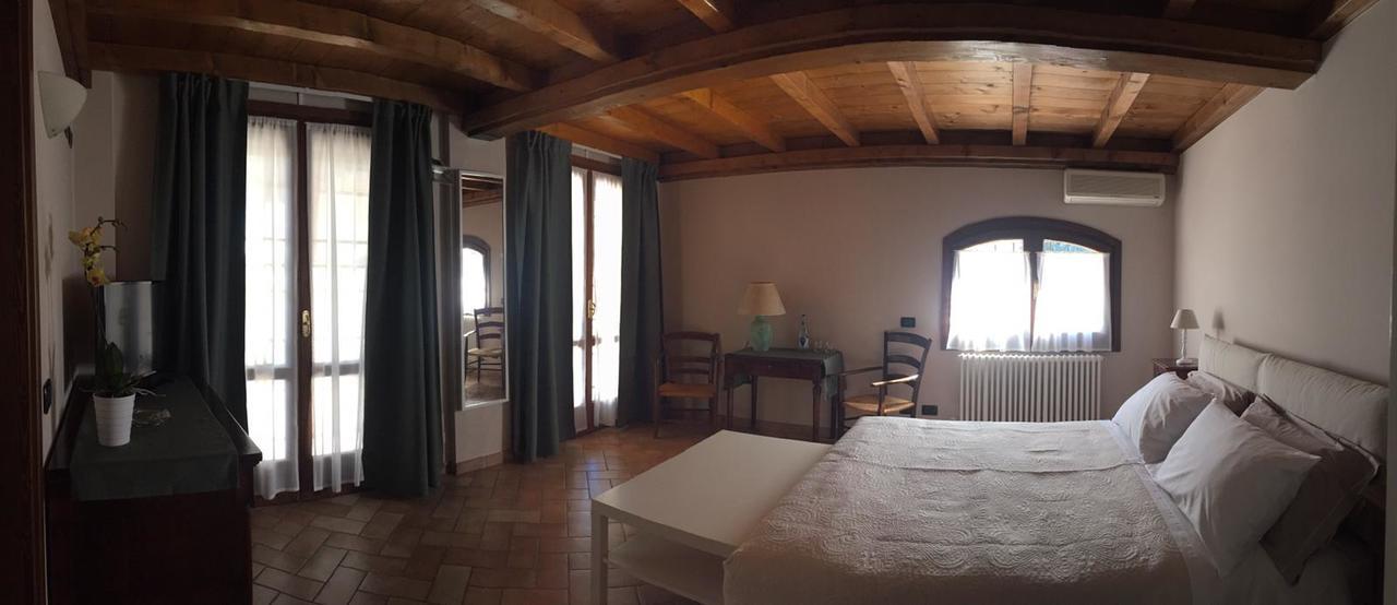 B&B Civico 7 Vignola  Exteriör bild